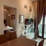 Futura Exclusive 4 Apartment *